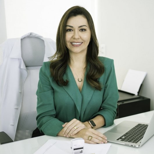 Dra. Narriane Chaves Pereira De Holanda