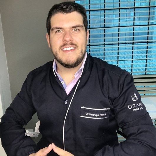 Dr. Henrique Ruschi