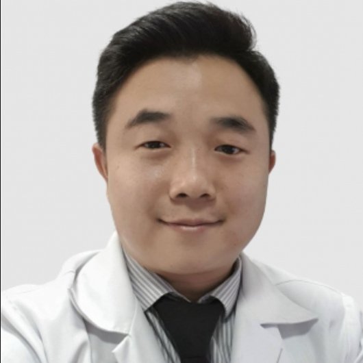 Dr. Rodrigo Kiwan Lee