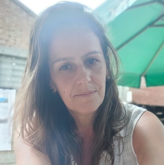 Adriana Carneiro Lambertucci