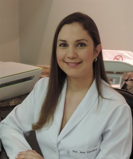 Dra. Ana Carolina Chaves Pacheco