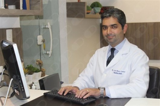 Dr. Léo Pires Cortez