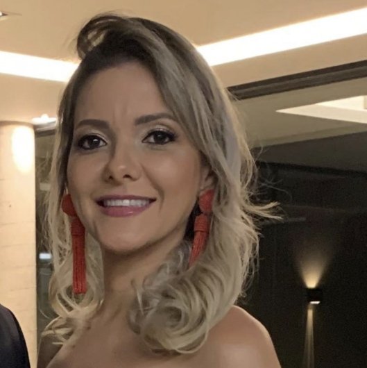 Dra. Claudia Lelis Guedes
