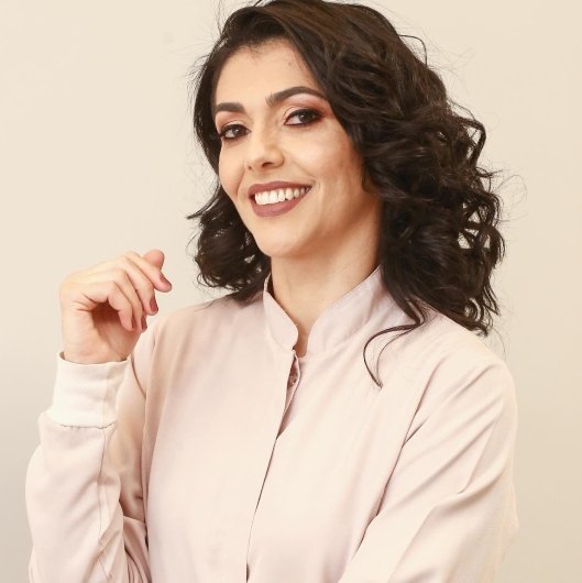 Dra. Clênia Fernanda Rodrigues de Oliveira