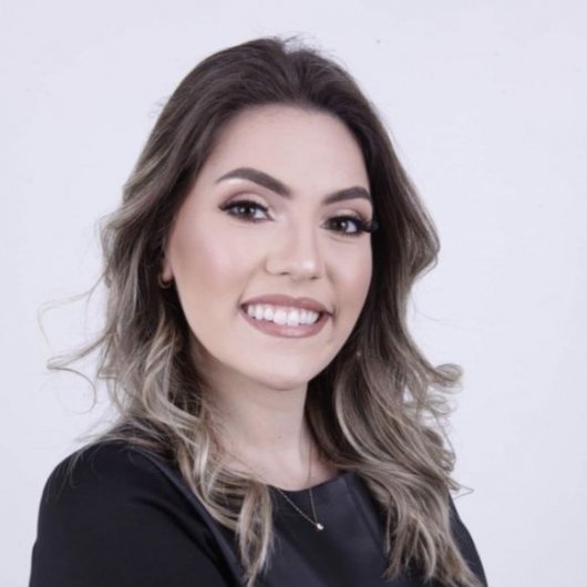 Júlia Conte Bazzi
