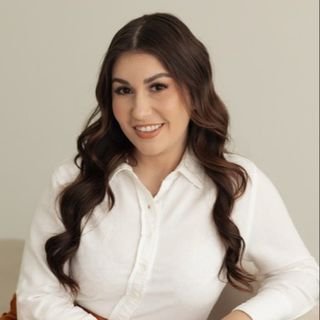 Dra. Deise Manoeli Silva