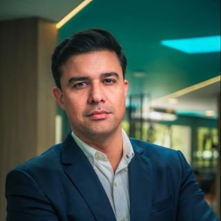 Dr. Fernando Martins Alves