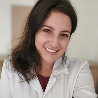 Dra. Joyce Batista
