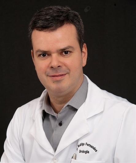 Dr. Rodrigo Fernandes