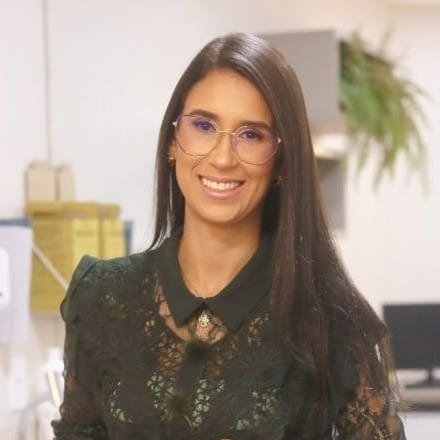 Dra. Carolina Da Fonseca Barbosa Cabral