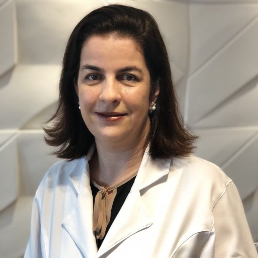 Dra. Maria Helena Ferrer de Azevedo Moreira
