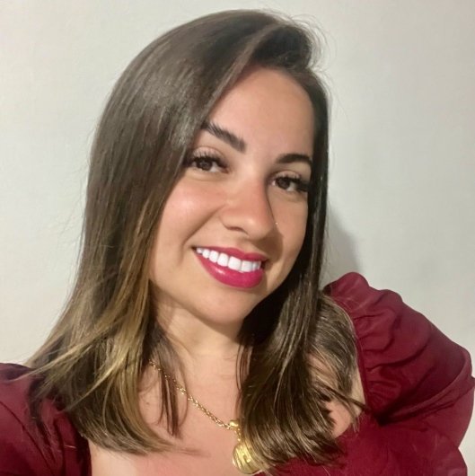 Dra. Paula Adriane De Souza Ricardo