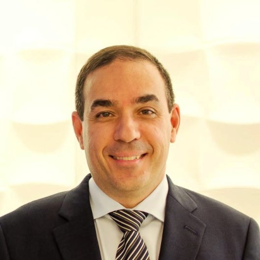 Dr. Ricardo Lyra