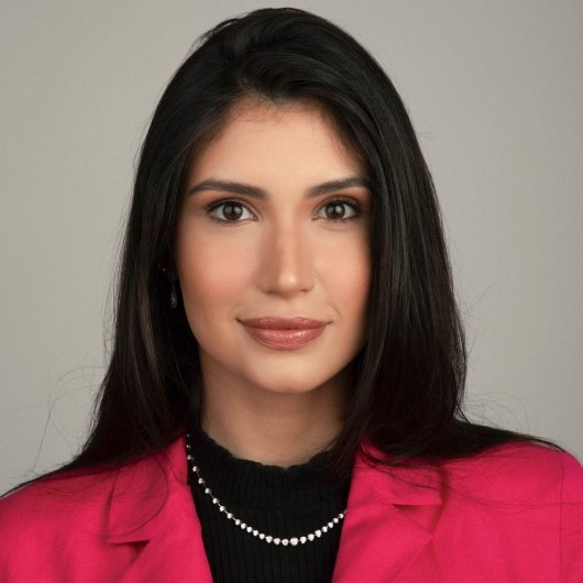 Dra. Gabriela S. Ferreira