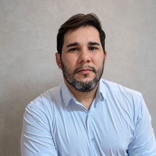 Dr. Vinicius Henrique Soares Silva