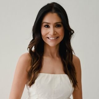 Dra. Cristina Monteiro de Barros