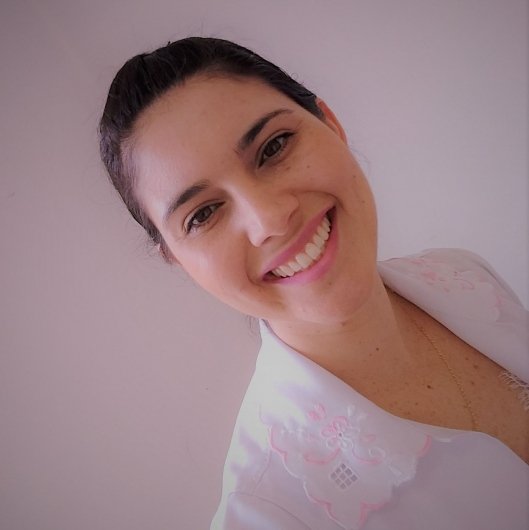 Dra. Melynna Amorim