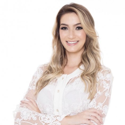 Dra. Amanda Castilho Moreira