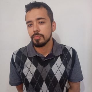 Dr. Gustavo Henrique Esteves Nauter