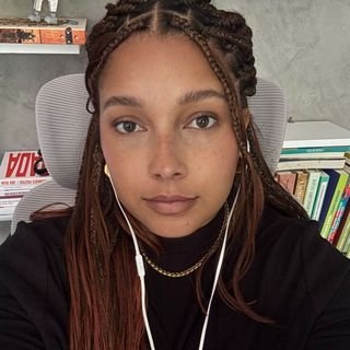 Alessandra Lopes