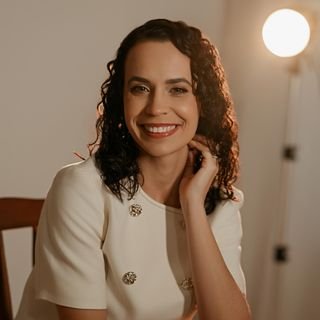 Dra. Michele Chalegre Viana
