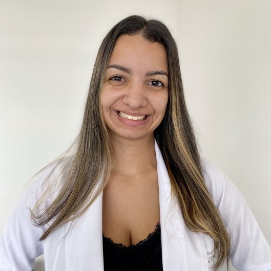 Dra. Caroline Montenegro