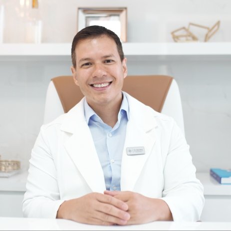Dr. Alex Baia