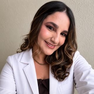 Dra. Nathalia Fermino de Lima