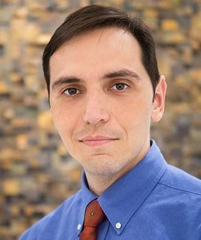 Dr. Caio Zamboni