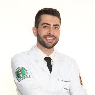 Dr. Leonardo Navarro