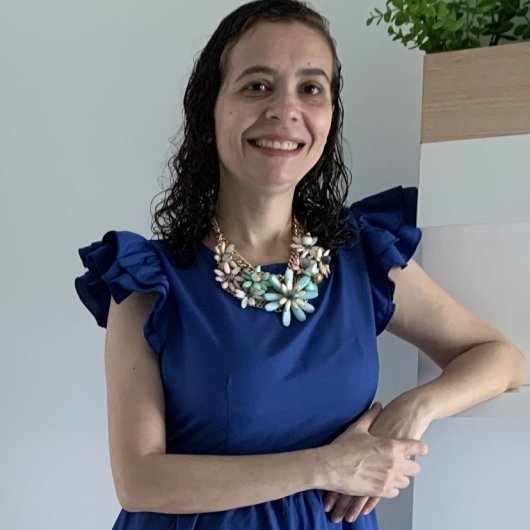 Dra. Suzyanne Oliveira
