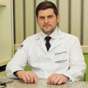 Dr. Carlos Cassiano D. Veronezi .