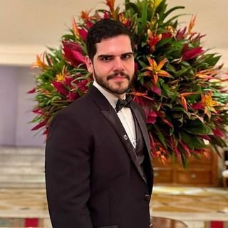 Dr. Luan Césare