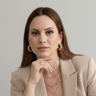 Dra. Thais Xavier