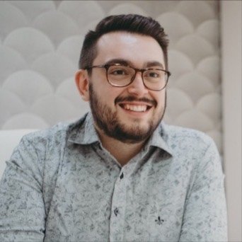 Dr. Marcos Girardi Vieira