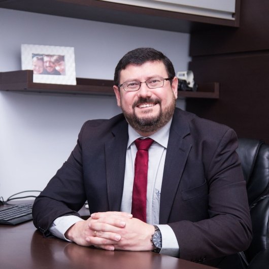 Dra. Rafael Clovis Rodrigues