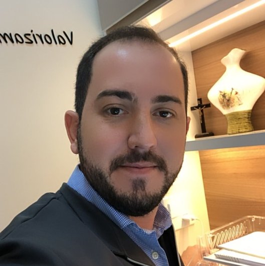 Dr. Thiago Lago