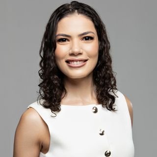Dra. Jenyffer R. Bandeira