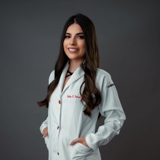 Dra. Érika Ferreira