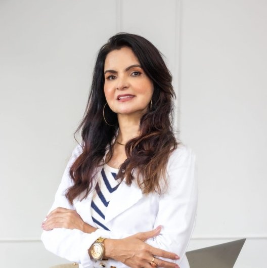 Vânia Lúcia Tórtora M. Bastos