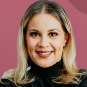 Dra. Alessandra Soares