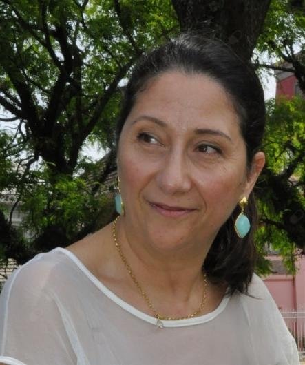 Dra. Suzana Nardi