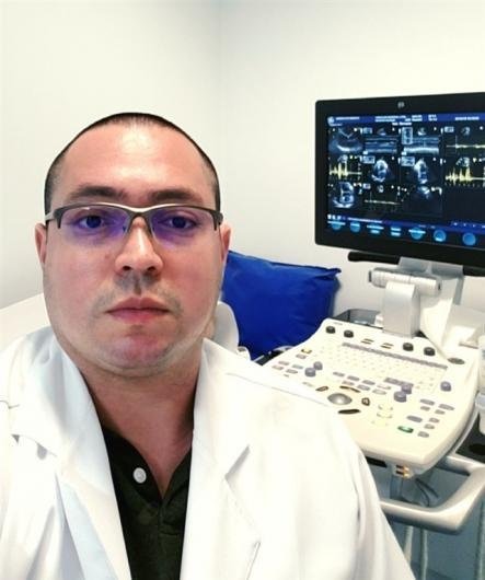 Dr. Marcos Leão