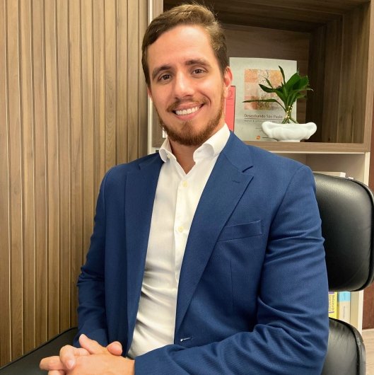 Dr. Gustavo Lordelo