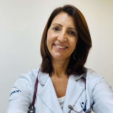 Dra. Daniela Simone Alves De Oliveira