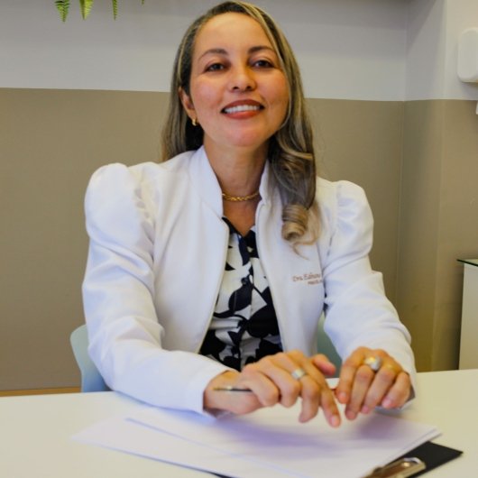 Dra. Edivana Almeida