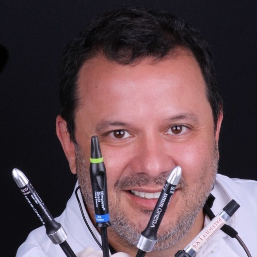 Dr. Alexandre Paiva