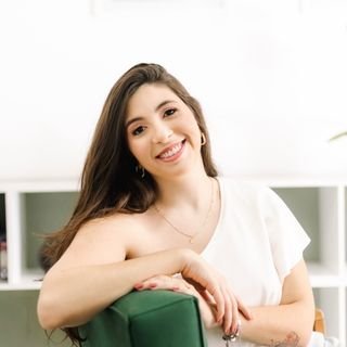 Jaqueline C. do Prado Alves