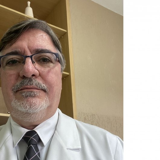 Dr. Evander Azevedo Grossi