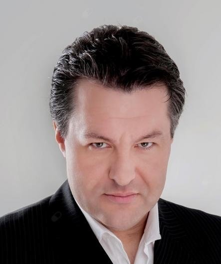 Dr. Marcelo Maroni Saraiva